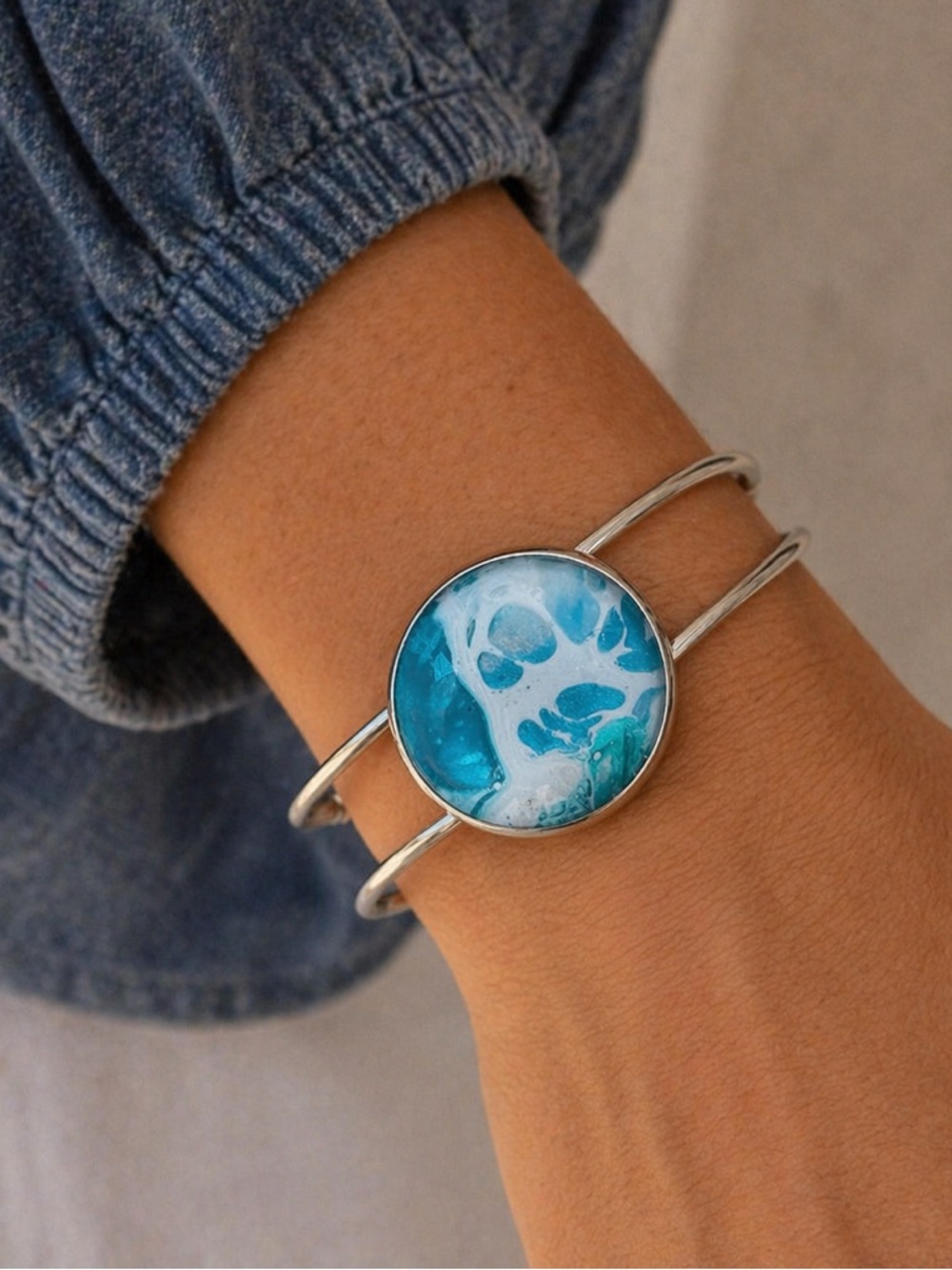 Elegant Turquoise Blue Ocean Inspired Bracelet on Silver Adjustable Band